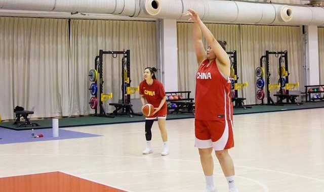 kaiyun-刘禹彤、杨舒予在列！中国女篮最新训练画面出炉，宫鲁鸣接受采访