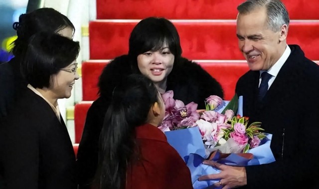 开云在线-加外长在北京被反复追问：当年说中国是破坏性力量，现在还做数吗